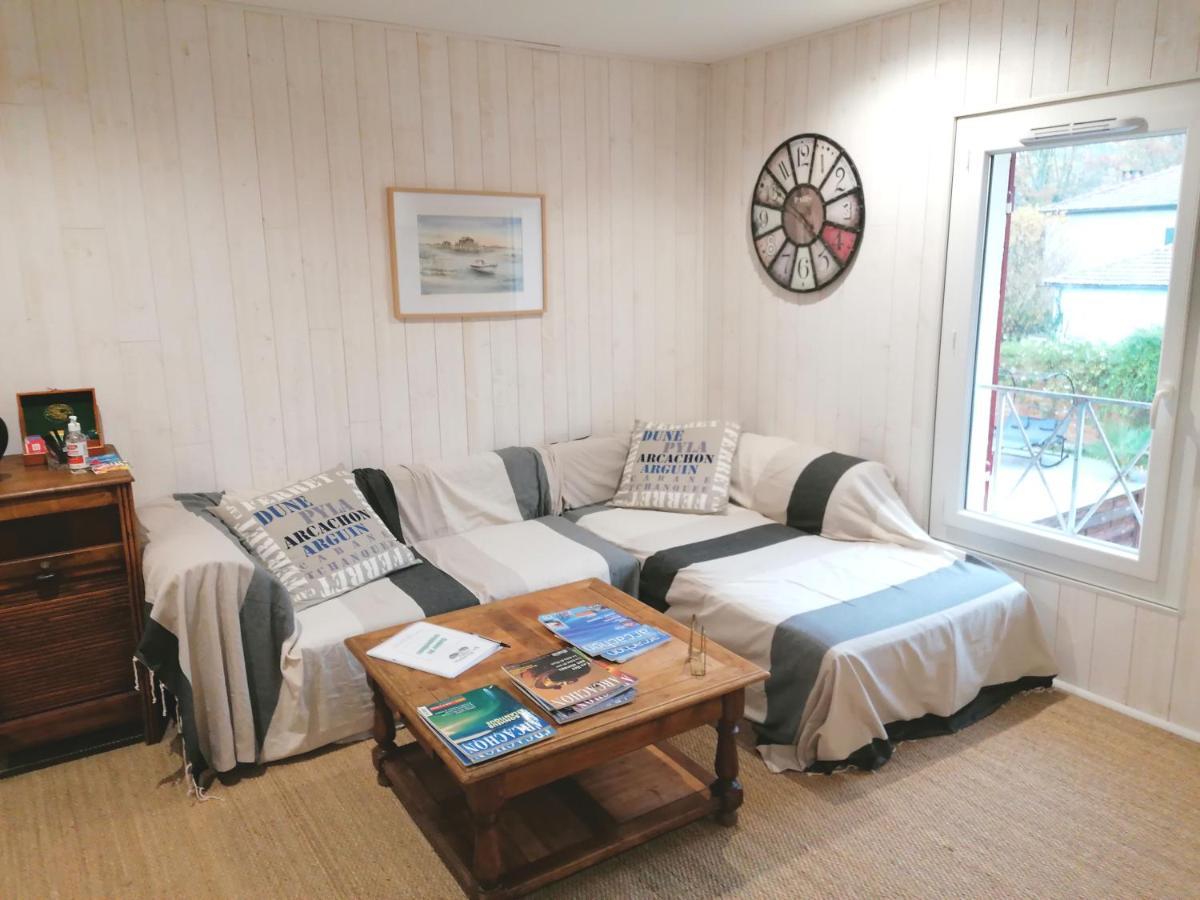 La Resiniere Bed and Breakfast Salles  Εξωτερικό φωτογραφία