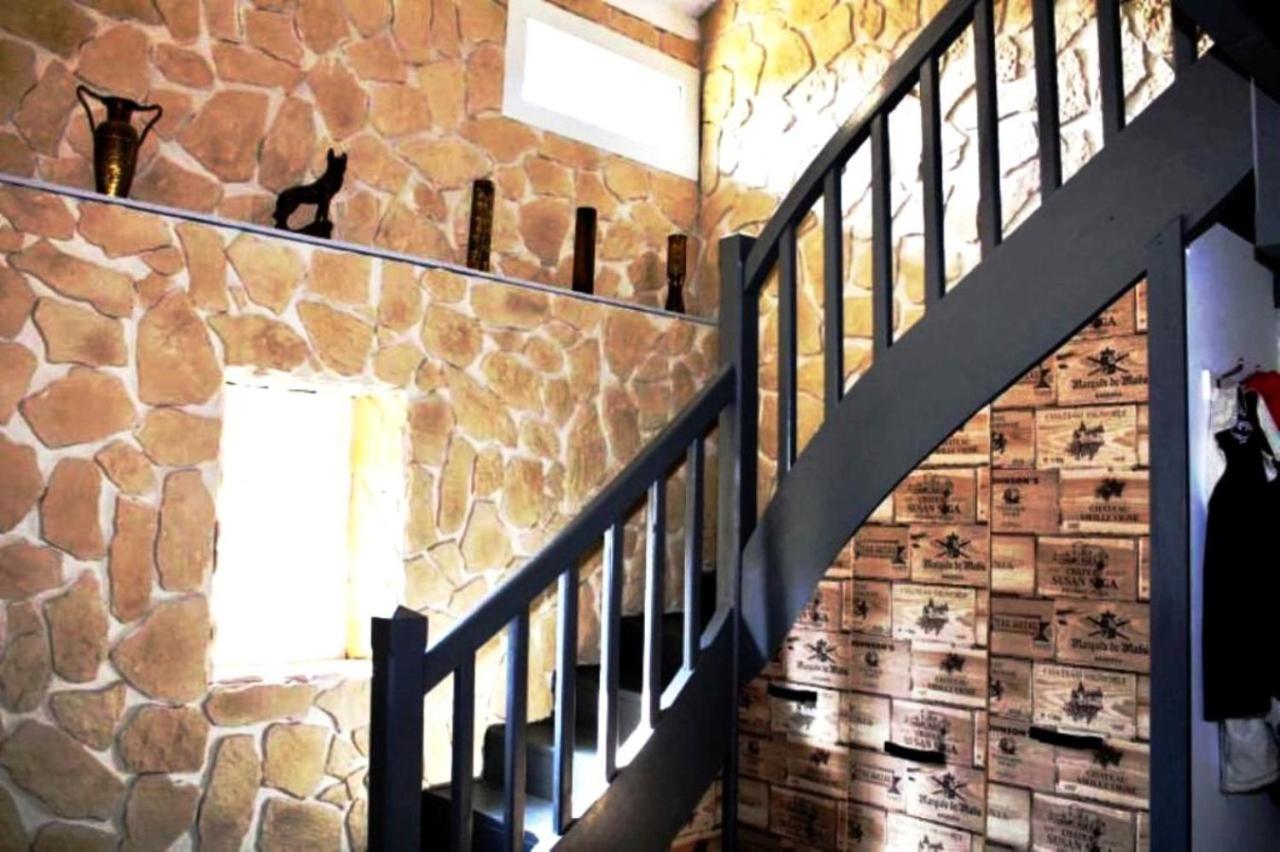 La Resiniere Bed and Breakfast Salles  Εξωτερικό φωτογραφία