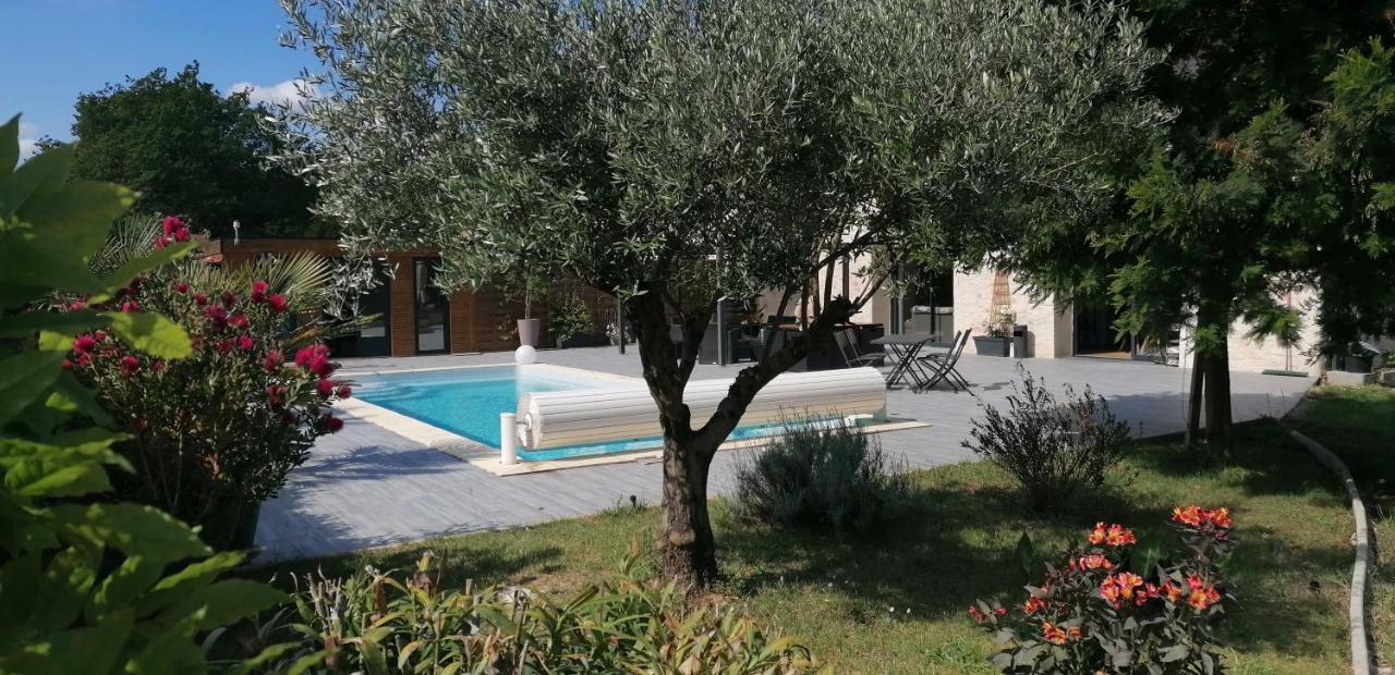 La Resiniere Bed and Breakfast Salles  Εξωτερικό φωτογραφία